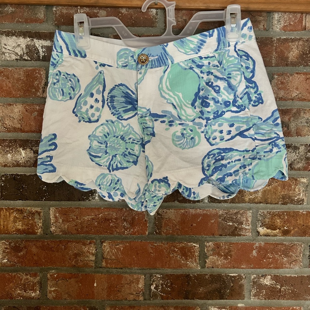 Beachy Lilly Pulitzer buttercup shorts size 00